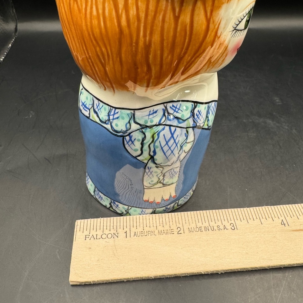 Susan Paley Vase by Ganz Bella Casa "Meg” Ceramic Lady Vase 5.5" Tall - Picture 10 of 10
